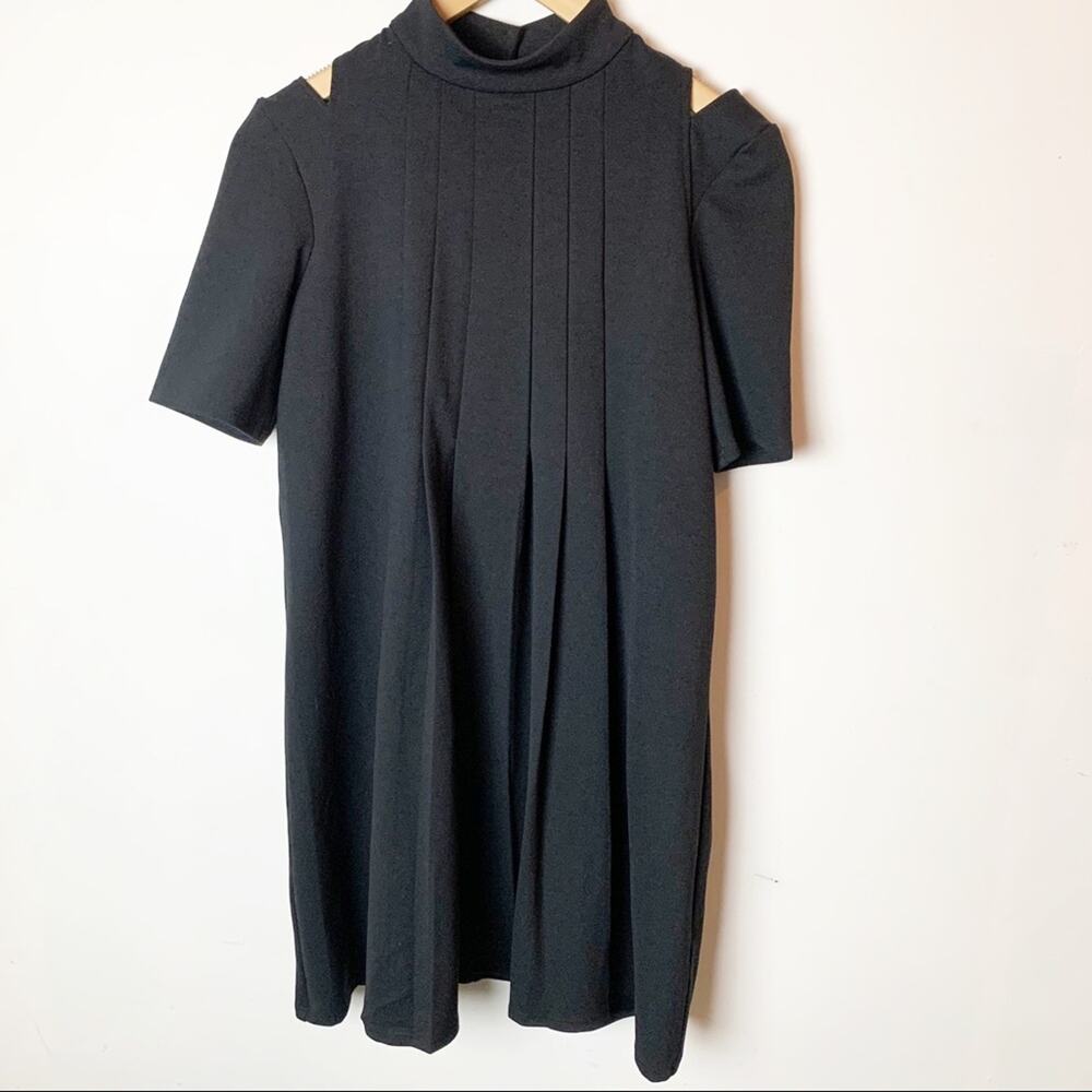 NWT SZ 2 ASOS Cold Shoulder Black Dress